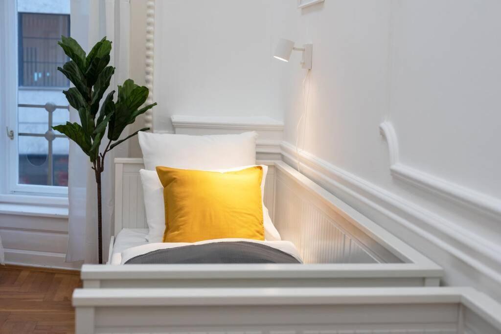 Best Located, 150 M2 5 Bedrooms Apt., Budapest Ngoại thất bức ảnh