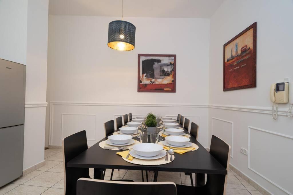 Best Located, 150 M2 5 Bedrooms Apt., Budapest Ngoại thất bức ảnh