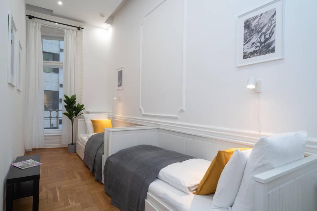 Best Located, 150 M2 5 Bedrooms Apt., Budapest Ngoại thất bức ảnh