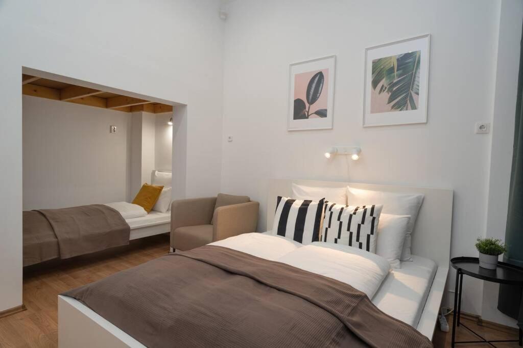 Best Located, 150 M2 5 Bedrooms Apt., Budapest Ngoại thất bức ảnh