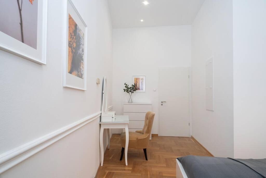 Best Located, 150 M2 5 Bedrooms Apt., Budapest Ngoại thất bức ảnh